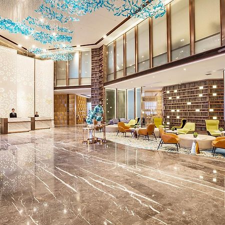 Shenzhen Bantian Huaweizhongcheng Atour Hotel Exteriér fotografie