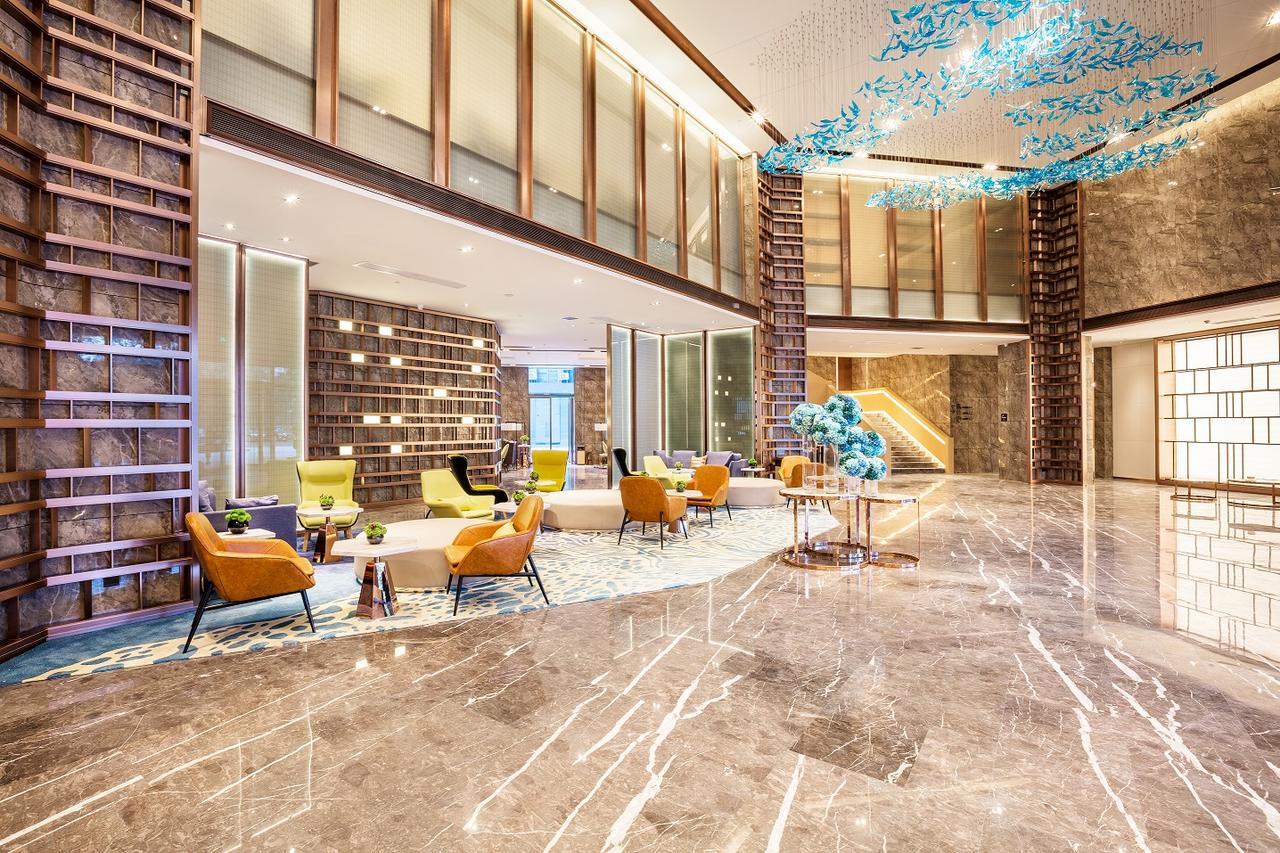 Shenzhen Bantian Huaweizhongcheng Atour Hotel Exteriér fotografie